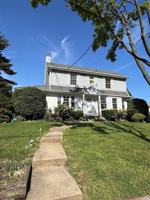 featured image of 10 Forest Row
