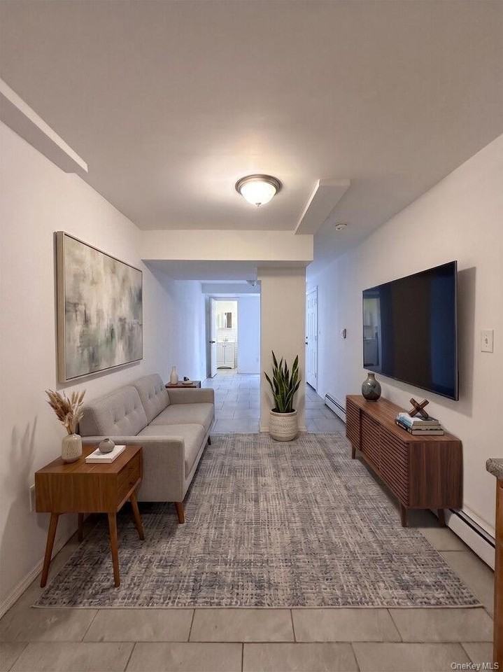 1187 New York Ave #1 - Photo 2 of 6