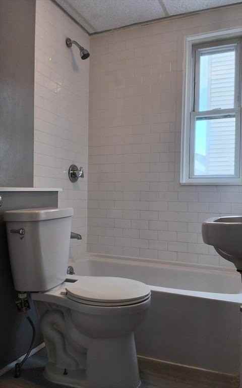 101 Phillips Ave #2E - Photo 5 of 5