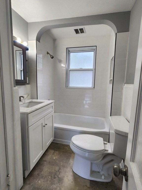 121 Boston St #2 - Photo 4 of 13