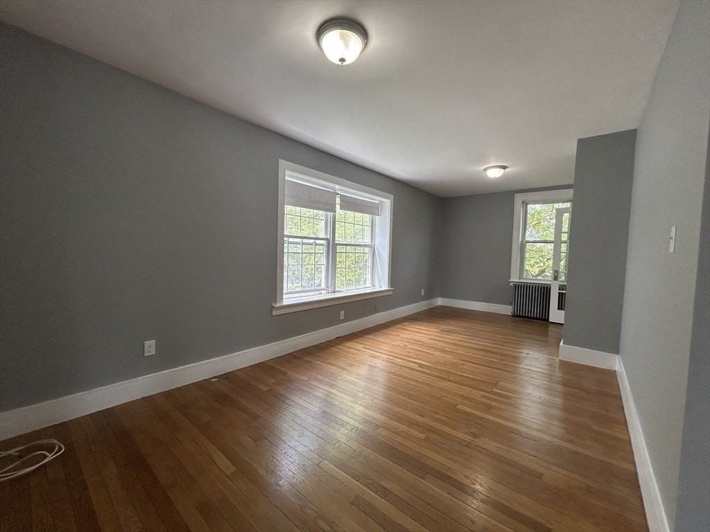 121 Boston St #2 - Photo 5 of 13