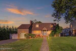 featured image of 3 Cypress Ave