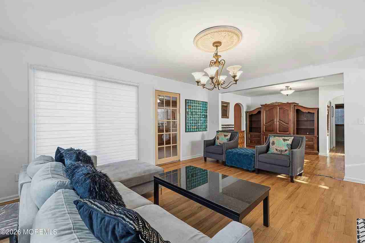 3 Cypress Ave - Photo 5 of 39