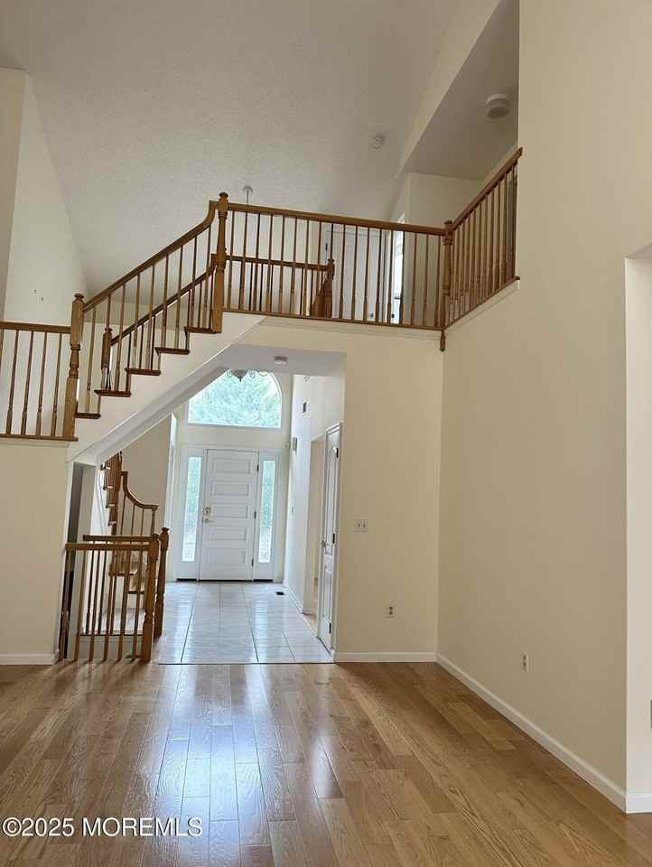 166 La Quinta Ct - Photo 3 of 27