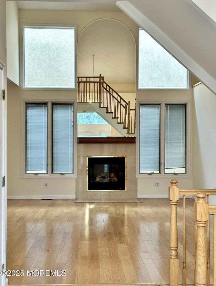 166 La Quinta Ct - Photo 4 of 27