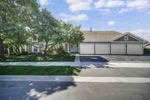 featured image of 607 Berkley Ct #Z2