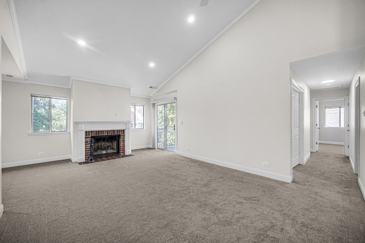 607 Berkley Ct #Z2 - Photo 6 of 31