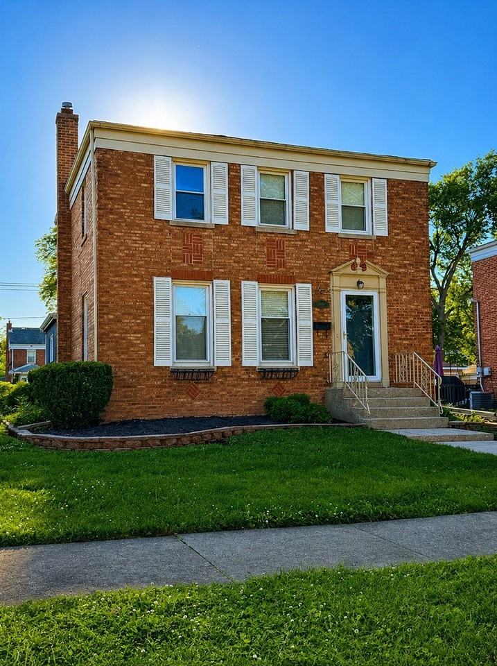 1518 Cleveland Ave - Photo 2 of 29