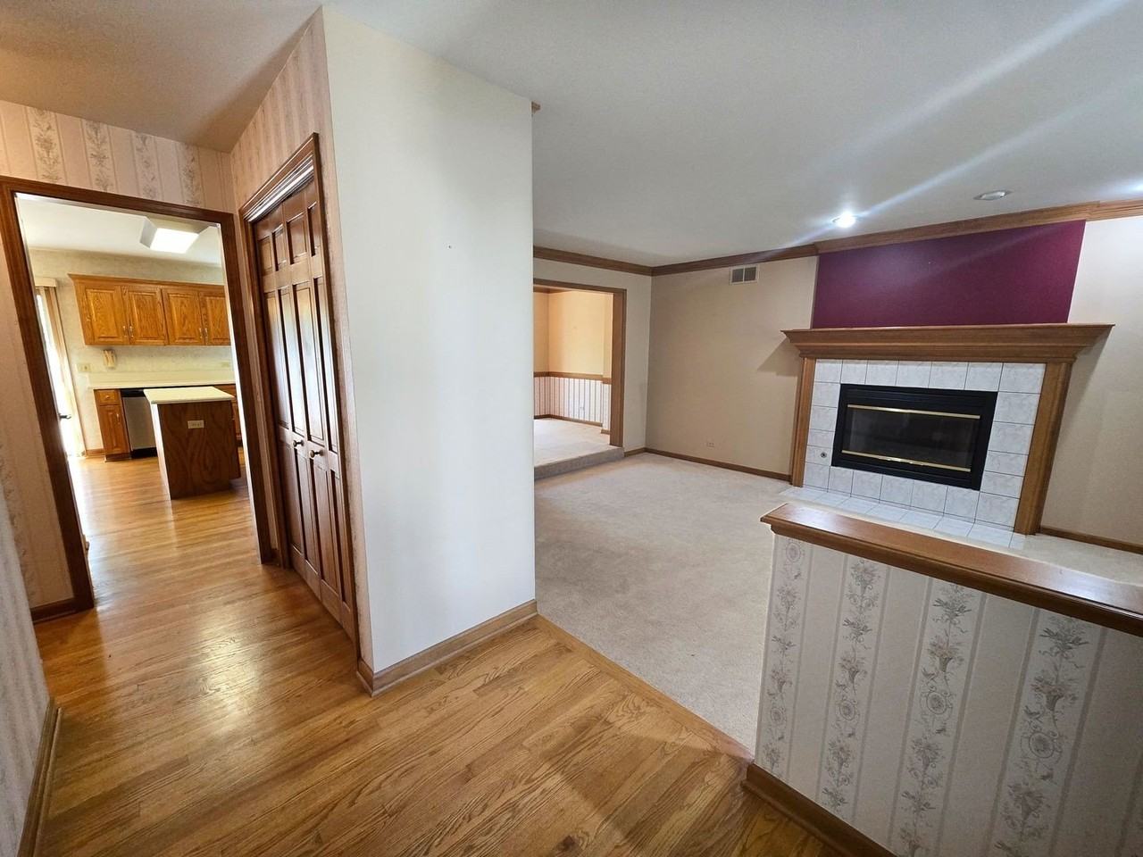 2286 Brookside Ln - Photo 4 of 39
