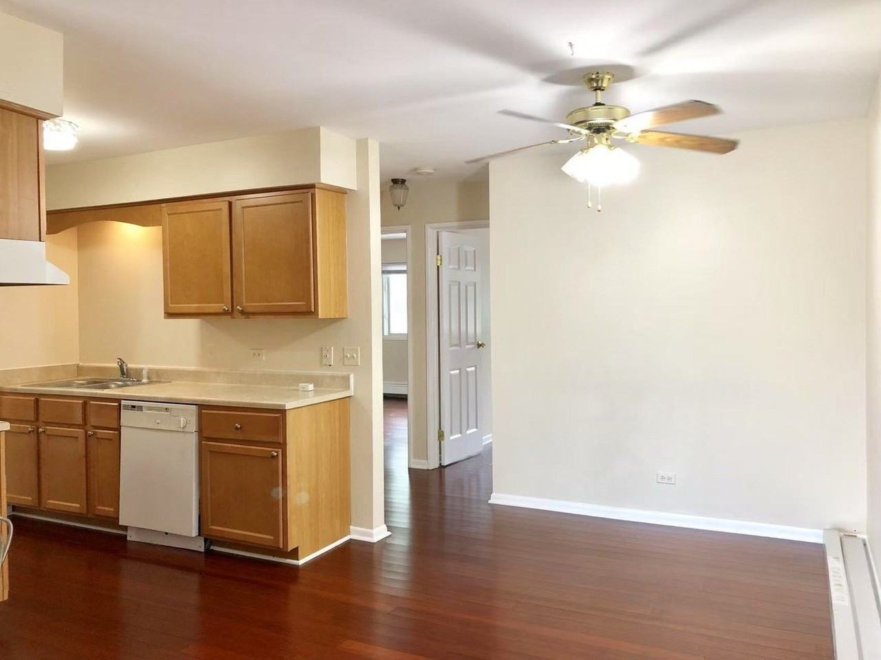 49 W 66th St #2 - Photo 3 of 5