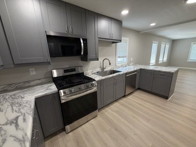172 Oak Dr - Photo 2 of 15