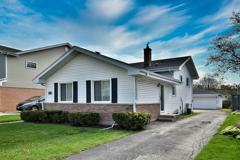 861 S Hawthorne Ave - Photo 1 of 1