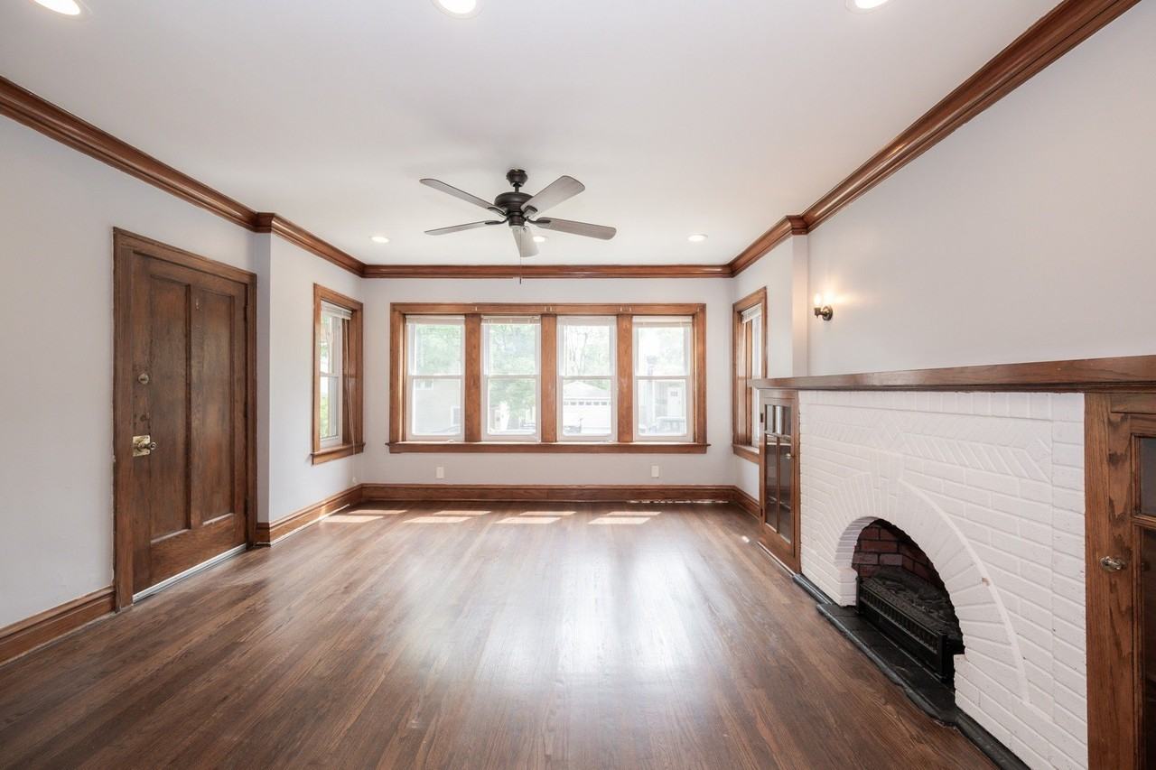 3312 N Kostner Ave #1 - Photo 5 of 25