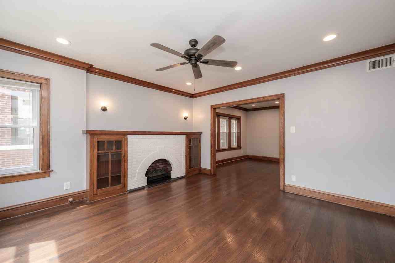 3312 N Kostner Ave #1 - Photo 7 of 25