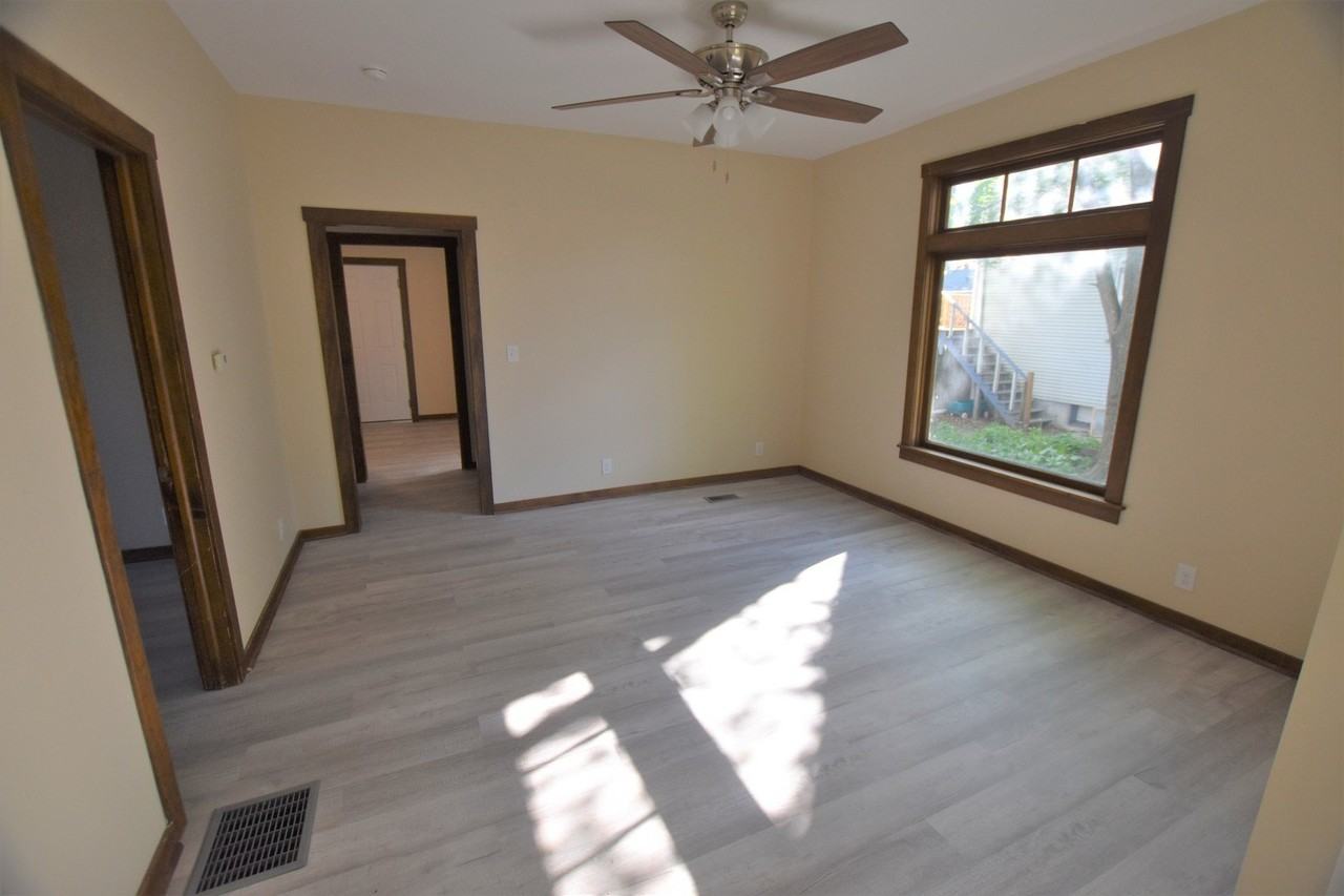 451 Marion Ave #1 - Photo 5 of 29