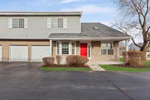 featured image of 3490 Willowview Ct
