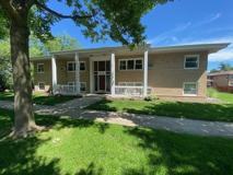 716 E Division St #D - Photo 1 of 1