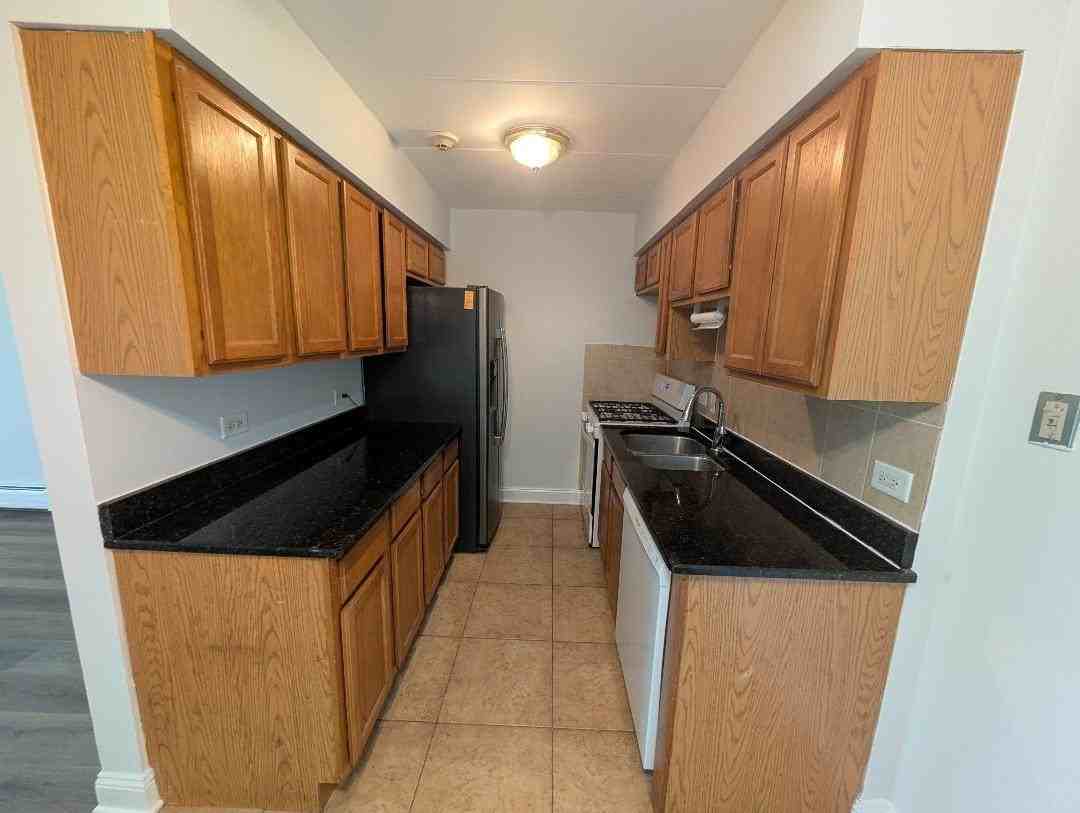 6005 Marshall Ave #8 - Photo 2 of 13