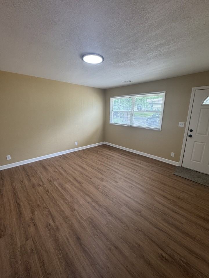 8618 Corrington Ave #1 - Photo 2 of 12
