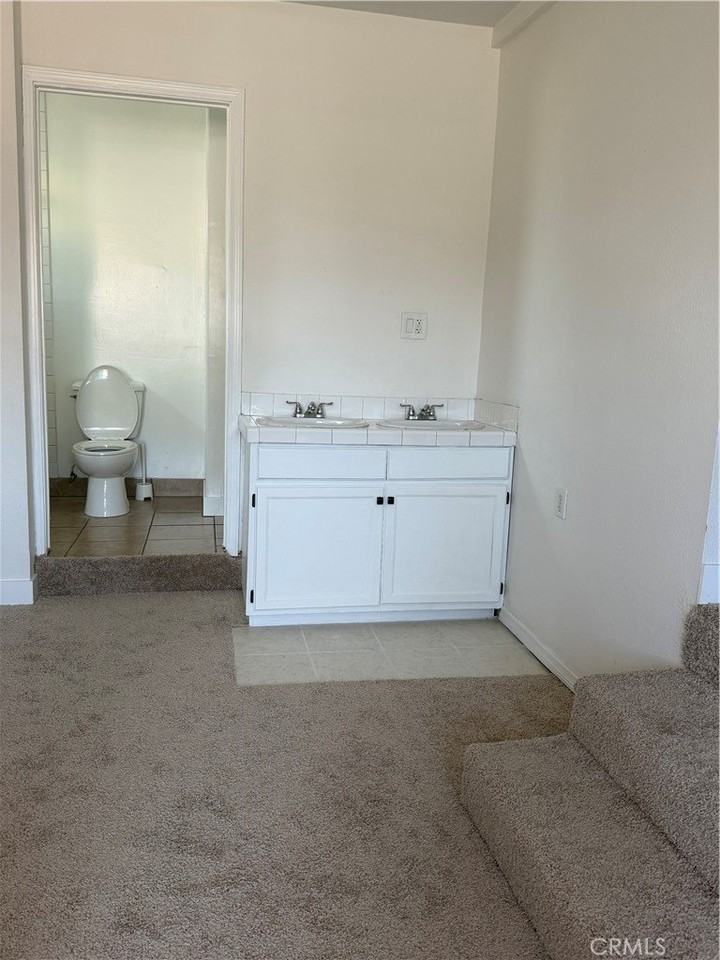 14707 S Denver Ave - Photo 6 of 13