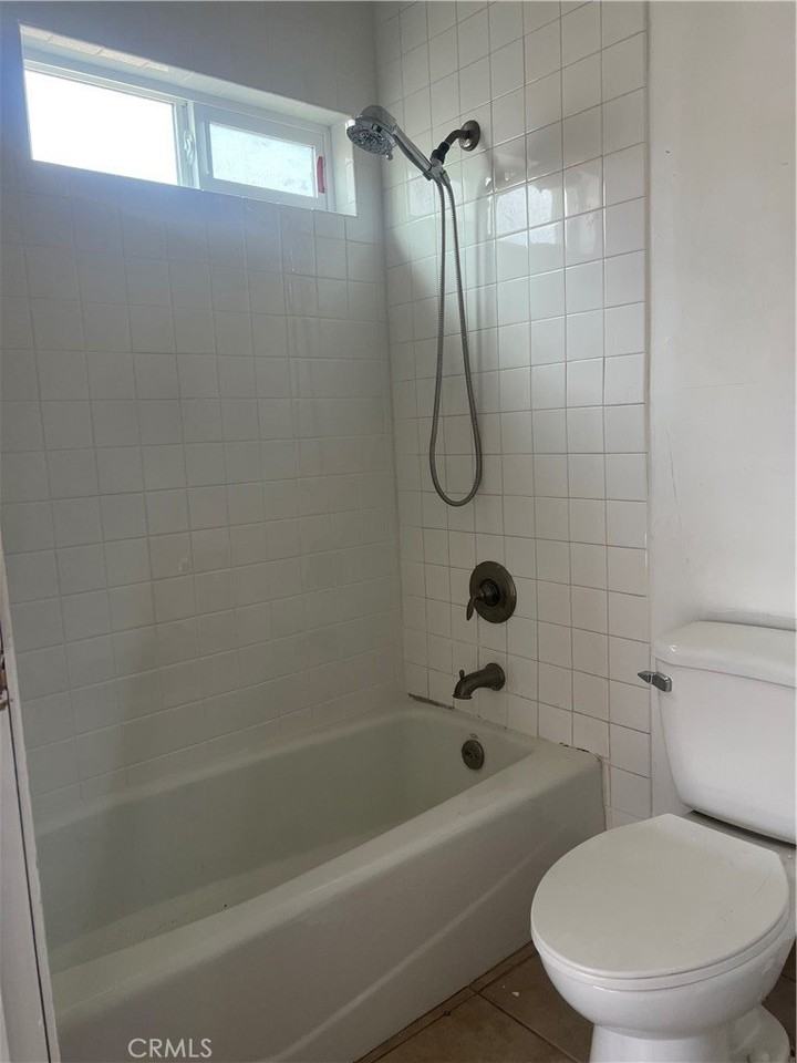 14707 S Denver Ave - Photo 7 of 13