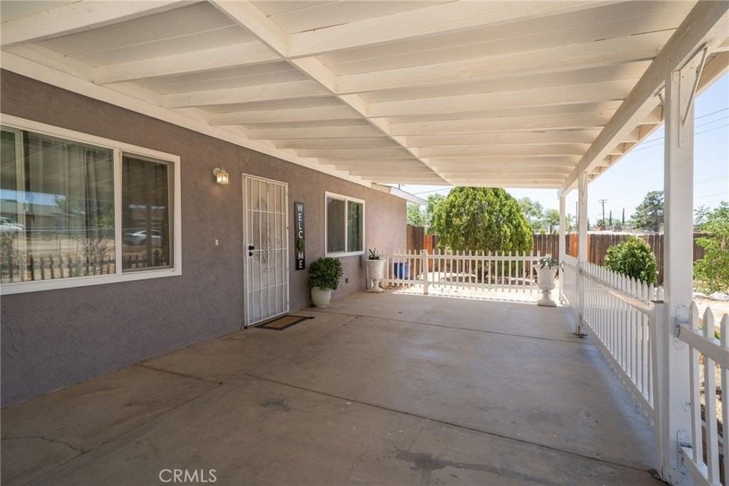 11945 Bornite Ave - Photo 7 of 50