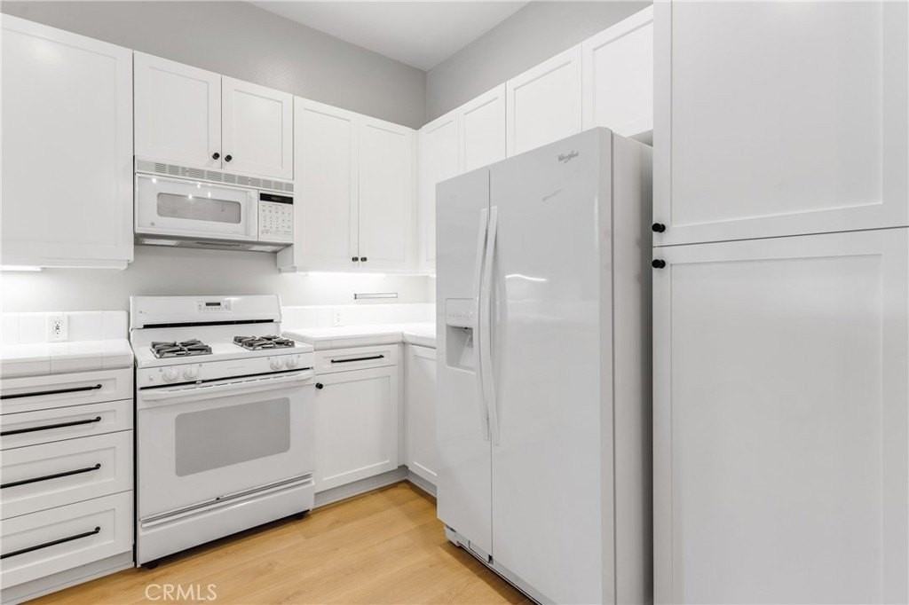 14 Celano Ct - Photo 7 of 22