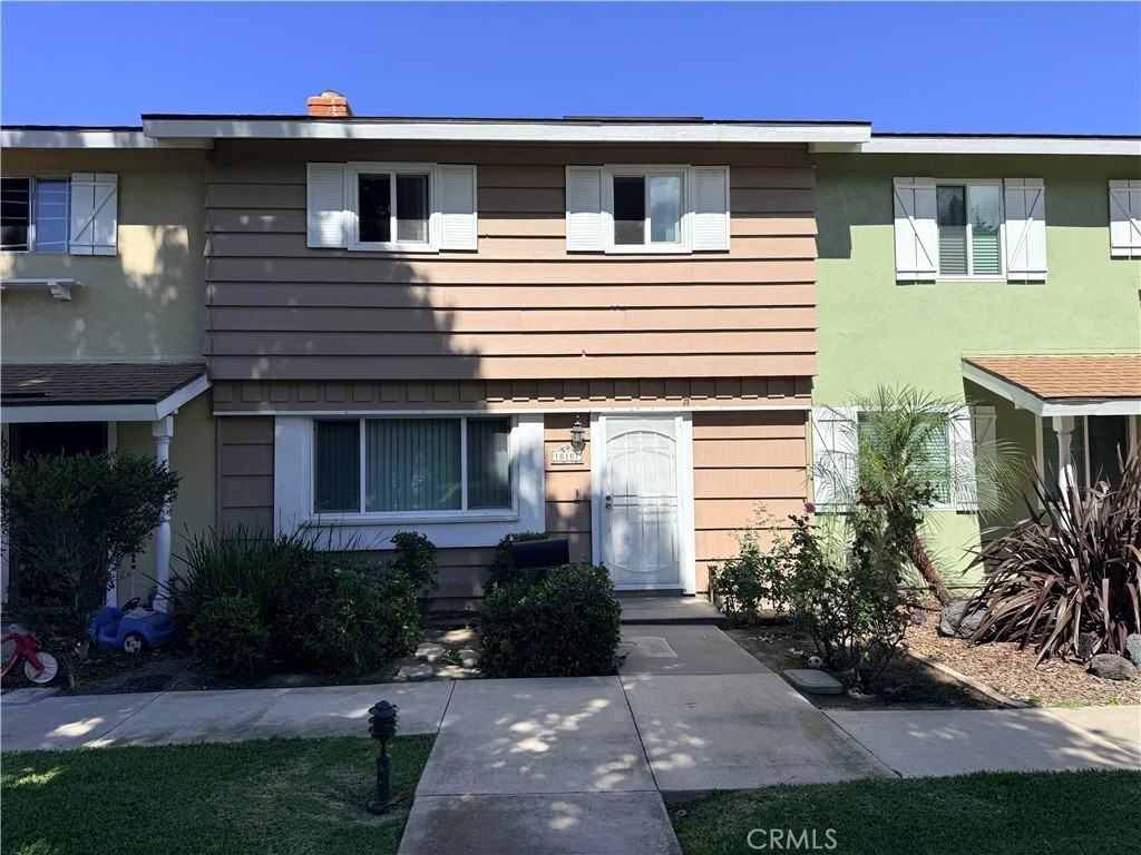 10107 Holburn Dr