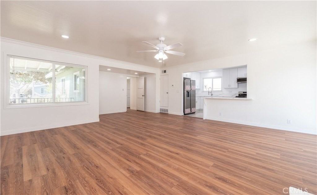 8002 San Luis Cir - Photo 5 of 24