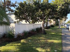 999 Valencia St #4 - Photo 1 of 1
