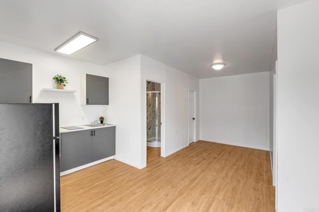 750 Hawaii Ave - Photo 7 of 16