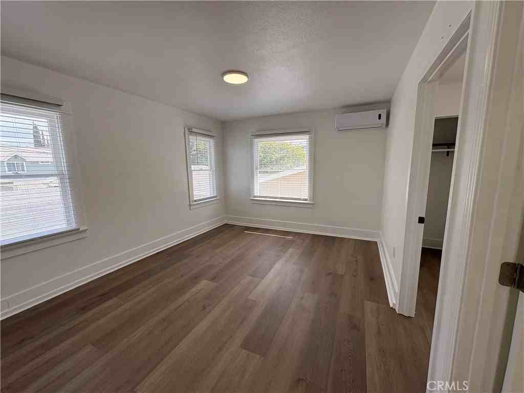 125 W Valencia Dr #A - Photo 4 of 29
