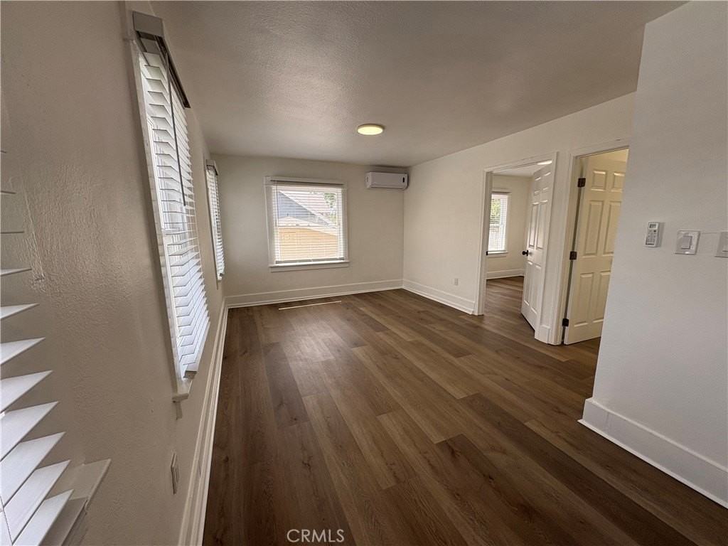 125 W Valencia Dr #A - Photo 5 of 29