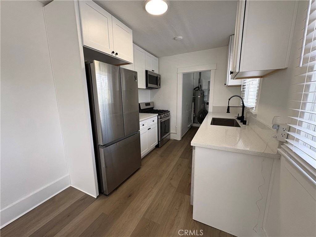 125 W Valencia Dr #A - Photo 7 of 29