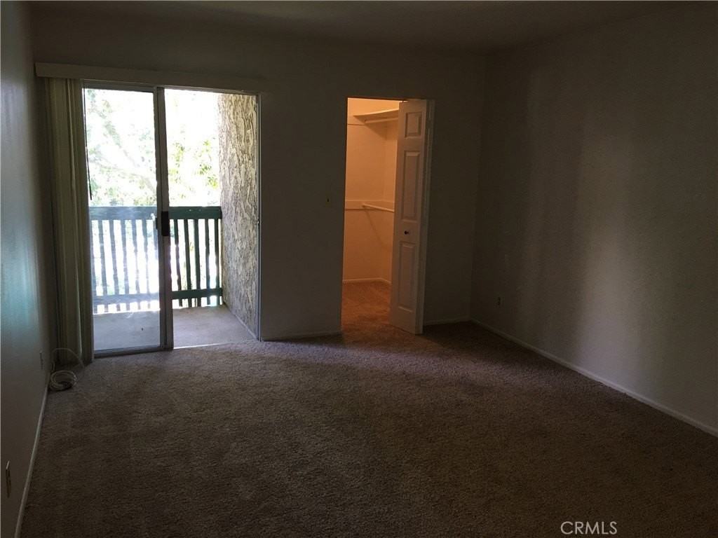 564 N Bellflower Blvd - Photo 6 of 18