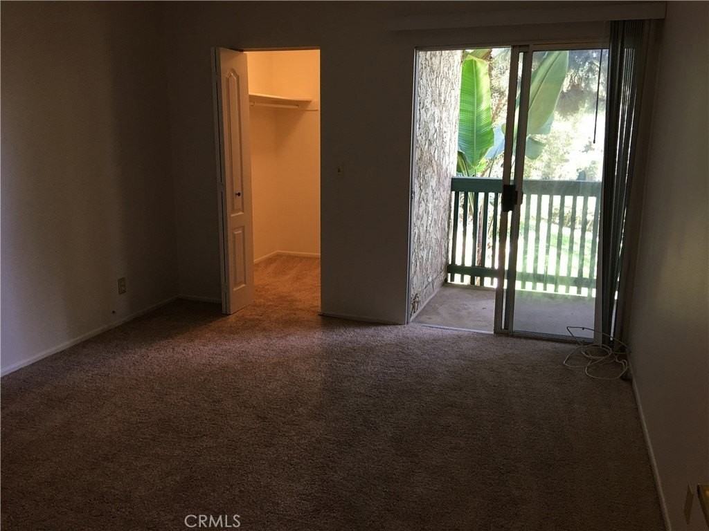 564 N Bellflower Blvd - Photo 7 of 18
