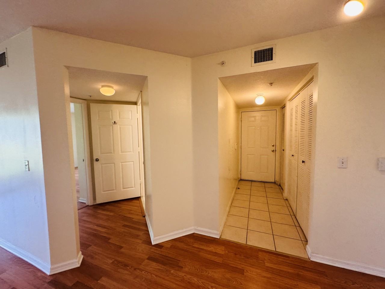 4171 San Marino Blvd #108 - Photo 5 of 38