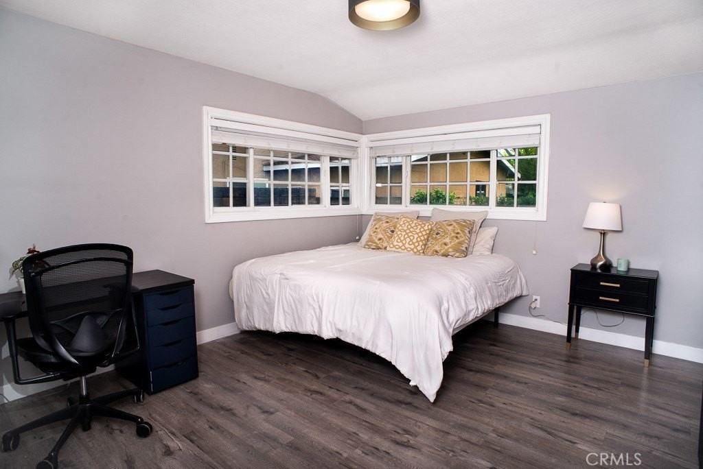 17249 Raymer St - Photo 6 of 17