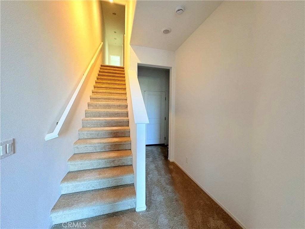 8439 Bickmore Ave - Photo 2 of 15