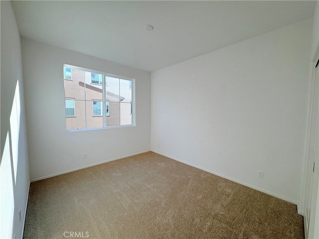 8439 Bickmore Ave - Photo 6 of 15