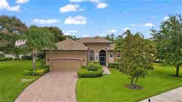 featured image of 6155 Dogleg Dr