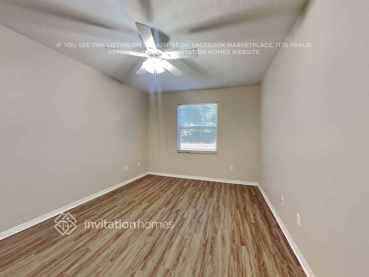 4805 Windingbrook Trl - Photo 5 of 13