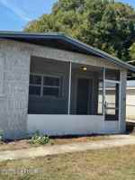 featured image of 1906 Roselle Ave