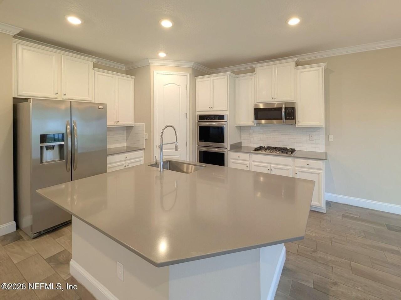 95 Silver Creek Pl - Photo 3 of 17
