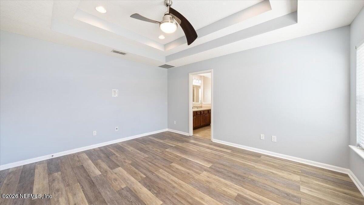 16050 Dowing Creek Dr - Photo 4 of 38