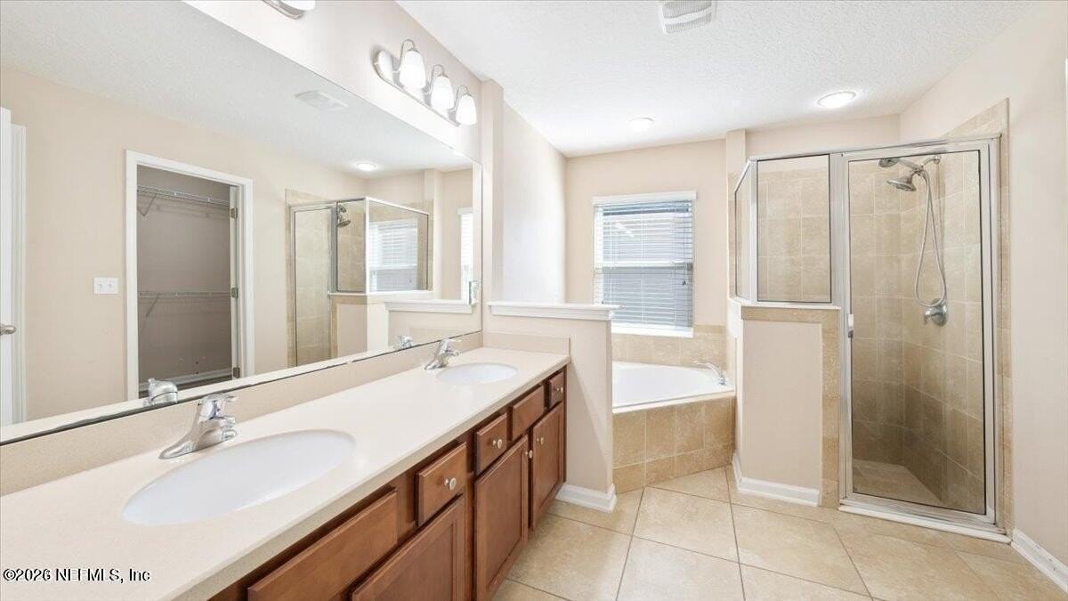 16050 Dowing Creek Dr - Photo 6 of 38