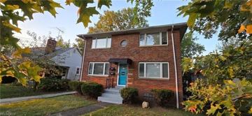 featured image of 617 E Robinson Ave