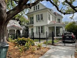 featured image of 1711 Marengo St
