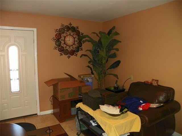 4745 Tulip St - Photo 7 of 10