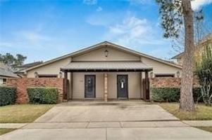 featured image of 428 16th St